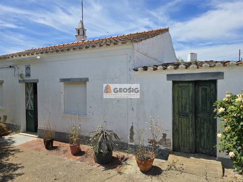 Moradia T3 Venda em Almodôvar e Graça dos Padrões,Almodôvar