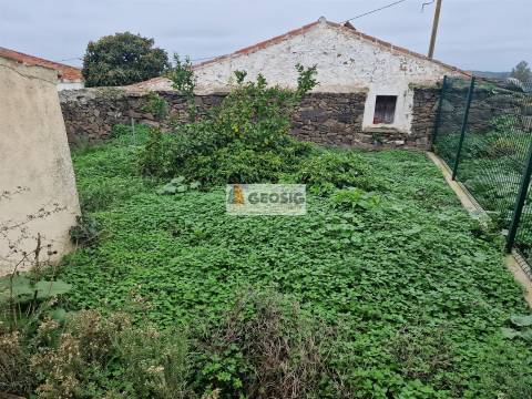 Moradia Geminada T2 Venda em São Miguel do Pinheiro, São Pedro de Solis e São Sebastião dos Carros,Mértola