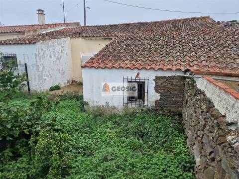 Moradia Geminada T2 Venda em São Miguel do Pinheiro, São Pedro de Solis e São Sebastião dos Carros,Mértola
