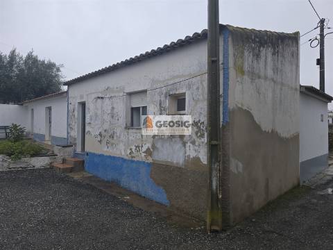 Moradia Geminada T1 Venda em Almodôvar e Graça dos Padrões,Almodôvar