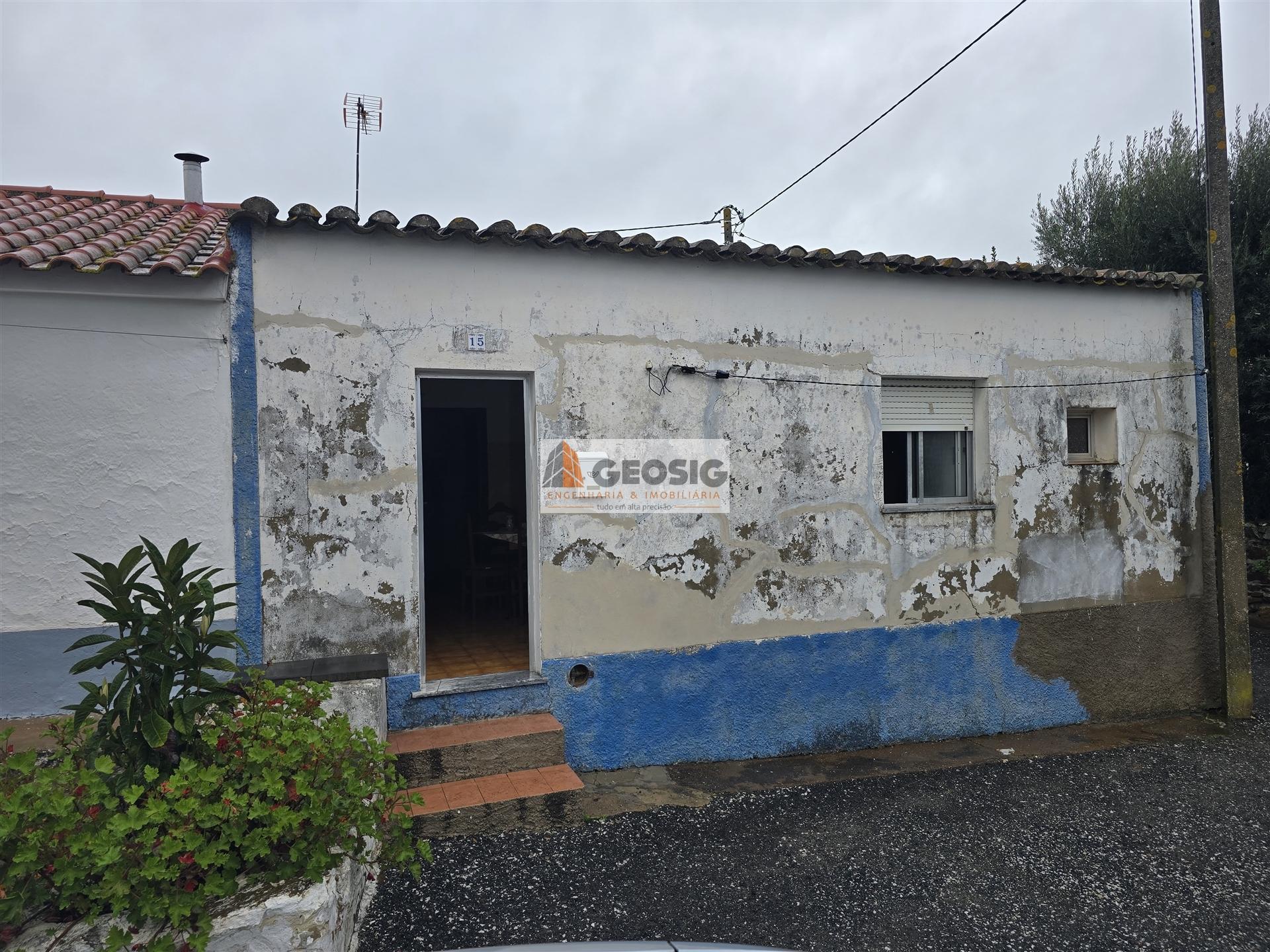 Moradia Geminada T1 Venda em Almodôvar e Graça dos Padrões,Almodôvar