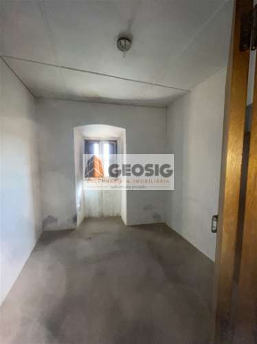 Moradia para Restaurar T3 Venda em Santa Cruz,Almodôvar