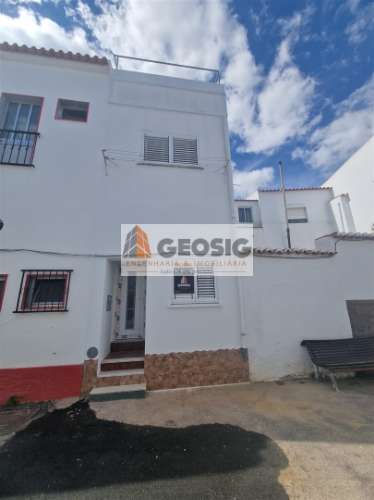 Moradia em Banda T4 Venda em Almodôvar e Graça dos Padrões,Almodôvar