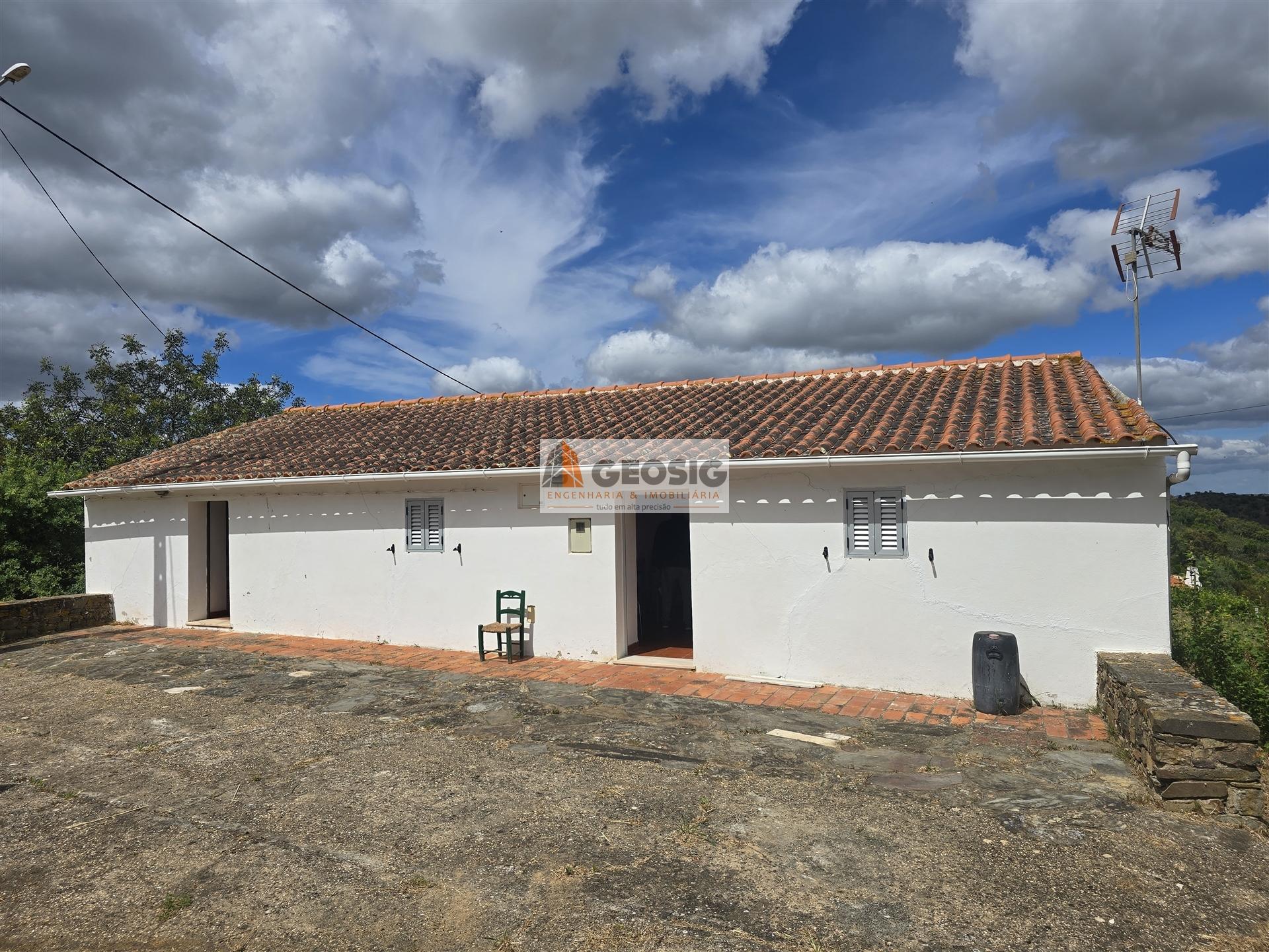 Moradia T2 Venda em São Barnabé,Almodôvar
