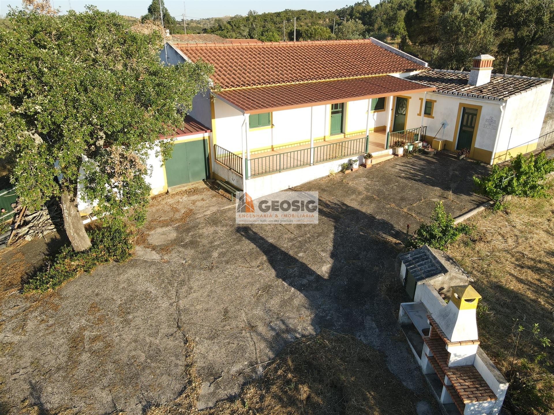 Moradia T4 Venda em São Barnabé,Almodôvar