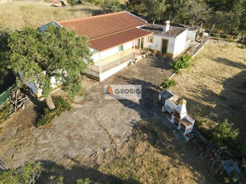 Moradia T4 Venda em São Barnabé,Almodôvar