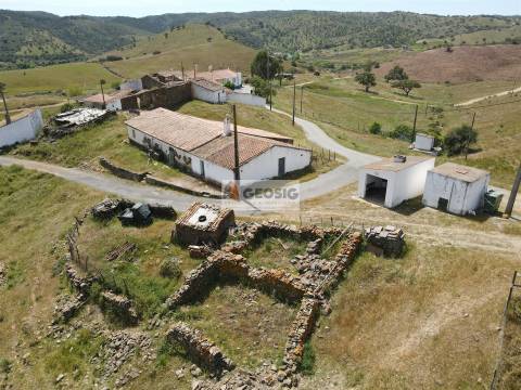 Moradia T2 Venda em Santa Cruz,Almodôvar