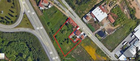 Moradia para restaurar na Avenida da Liberdade