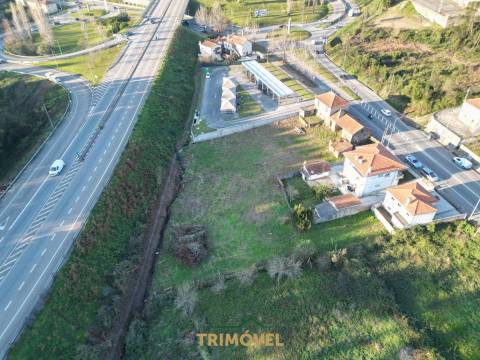 Moradia para restaurar na Avenida da Liberdade