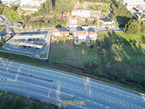 Moradia para restaurar na Avenida da Liberdade