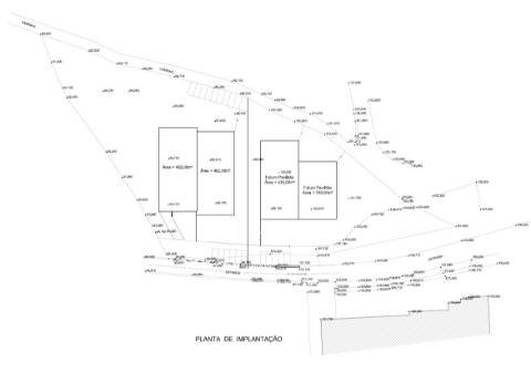 Terreno em Zona Industrial