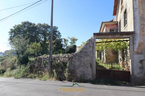 Terreno Urbano  Venda em Oliveira de Azeméis, Santiago de Riba-Ul, Ul, Macinhata da Seixa e Madail,Oliveira de Azeméis