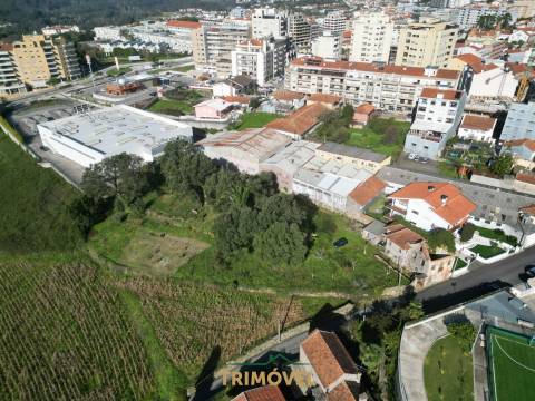 Terreno Urbano  Venda em Oliveira de Azeméis, Santiago de Riba-Ul, Ul, Macinhata da Seixa e Madail,Oliveira de Azeméis