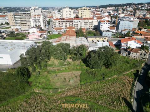 Terreno Urbano  Venda em Oliveira de Azeméis, Santiago de Riba-Ul, Ul, Macinhata da Seixa e Madail,Oliveira de Azeméis