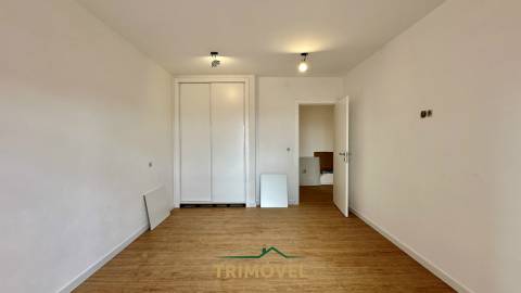 Apartamento Totalmente Remodelado