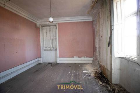 Quinta Secular  em  Santiago de Riba-Ul, Oliveira de Azeméis