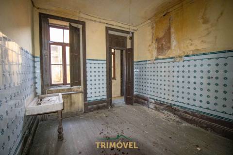 Quinta Secular  em  Santiago de Riba-Ul, Oliveira de Azeméis