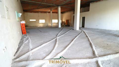 Loja no Centro de São João da Madeira