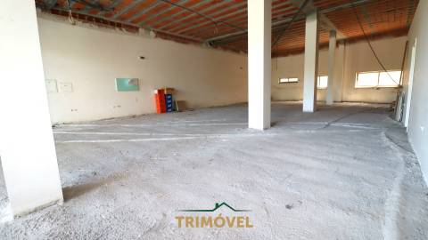 Loja no Centro de São João da Madeira