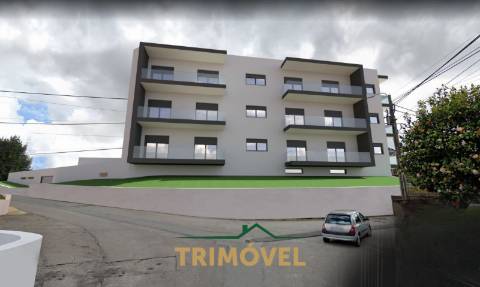 Apartamento T3, em Nogueira do Cravo
