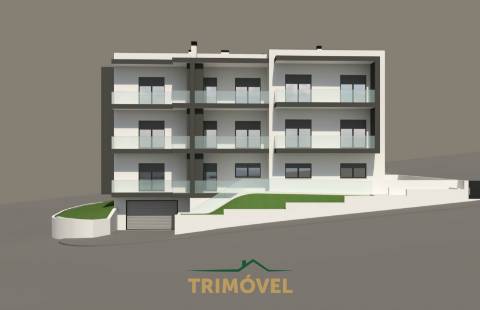 Apartamento T2, em Nogueira do Cravo