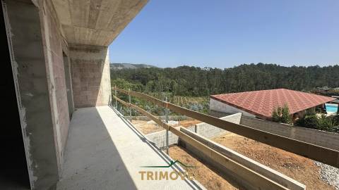 Moradia em Banda T3 Venda em Nogueira do Cravo e Pindelo,Oliveira de Azeméis
