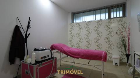 Loja  Venda em Escapães,Santa Maria da Feira