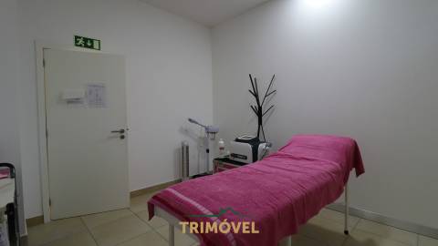 Loja  Venda em Escapães,Santa Maria da Feira