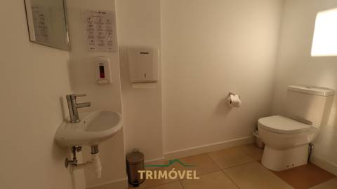 Loja  Venda em Escapães,Santa Maria da Feira