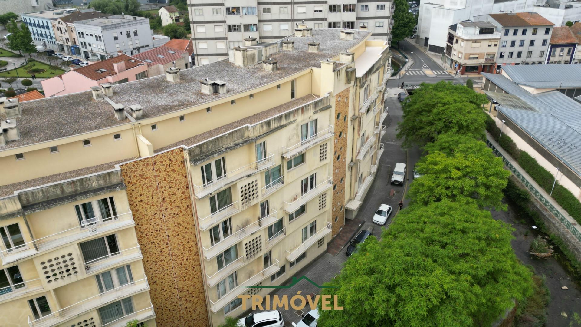 Apartamento T2 Duplex no Centro de Ovar