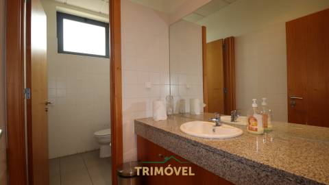 Fábrica/Indústria  Arrendamento em Nogueira do Cravo e Pindelo,Oliveira de Azeméis