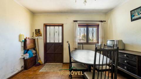 Moradia Independente T2 em Favaios