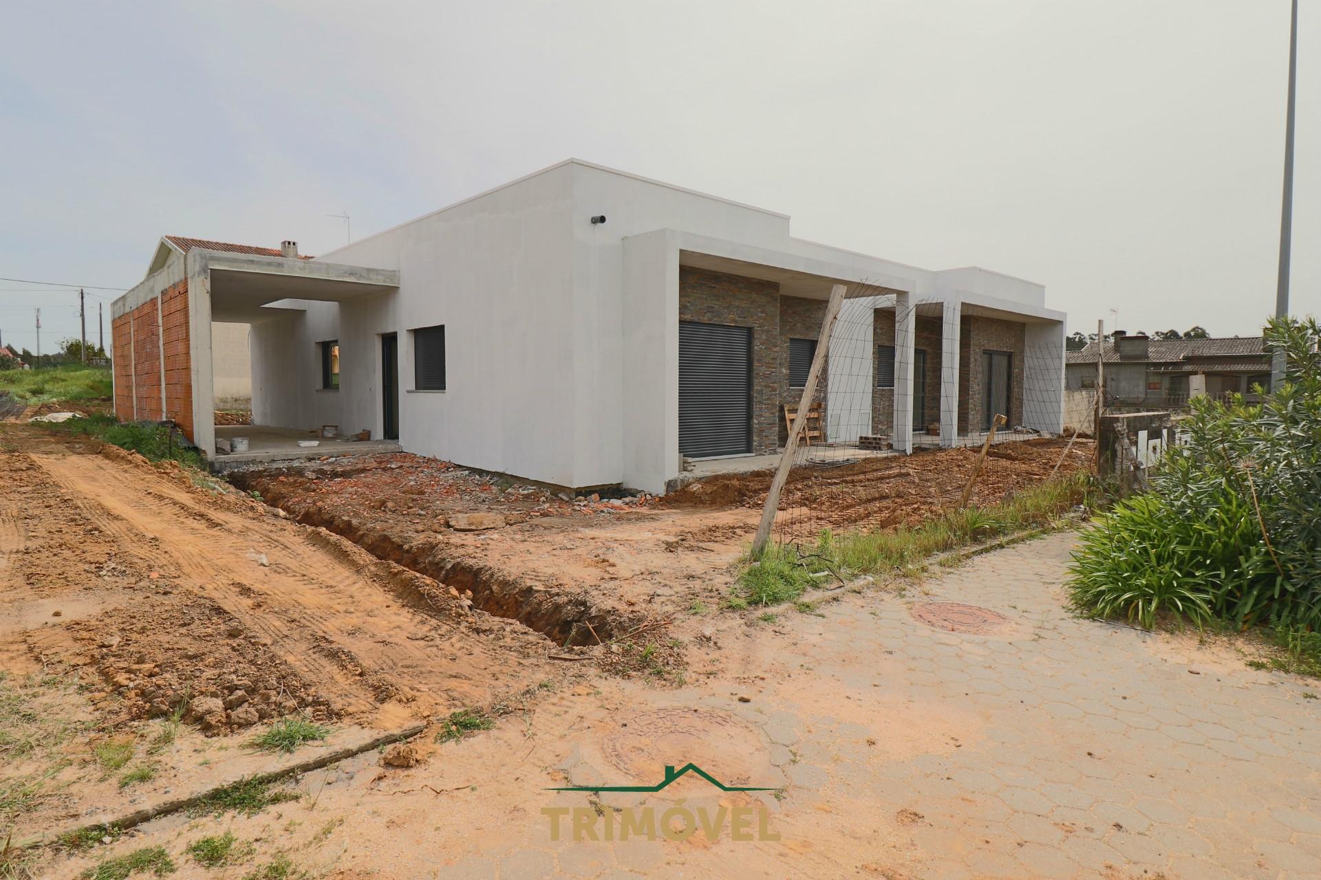 Moradia T3 em Adães , Oliveira de Azeméis