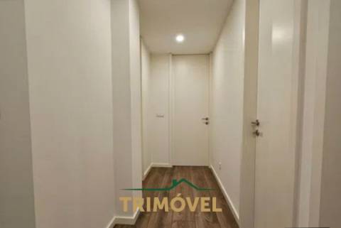 Apartamento T3 com terraço em São João da Madeira