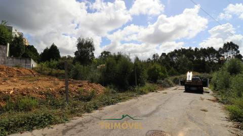 Terreno com Projecto em Sanfins, Santa Maria da Feira