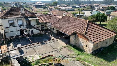 Moradia T4 Venda em Loureiro,Oliveira de Azeméis