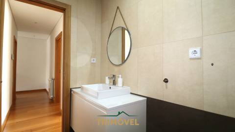 Moradia T3+1 para arrendamento em Carregosa, Oliveira de Azeméis