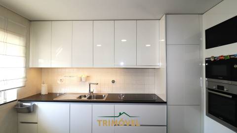 Moradia T3+1 para arrendamento em Carregosa, Oliveira de Azeméis