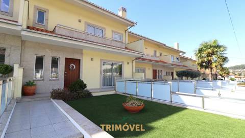 Moradia T3+1 para arrendamento em Carregosa, Oliveira de Azeméis