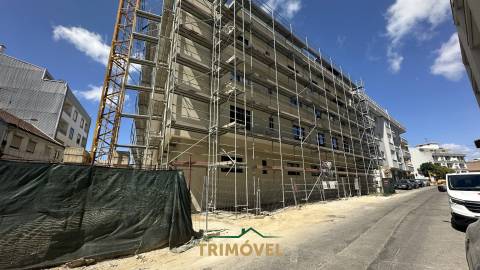 Apartamento T3 NOVO, no Centro de Oliveira de Azeméis