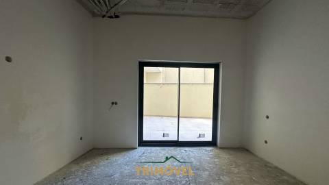 Apartamento T3 NOVO, no Centro de Oliveira de Azeméis