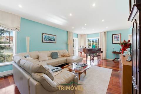 Moradia T4 Venda em Anta e Guetim,Espinho