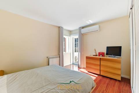 Moradia T4 Venda em Anta e Guetim,Espinho