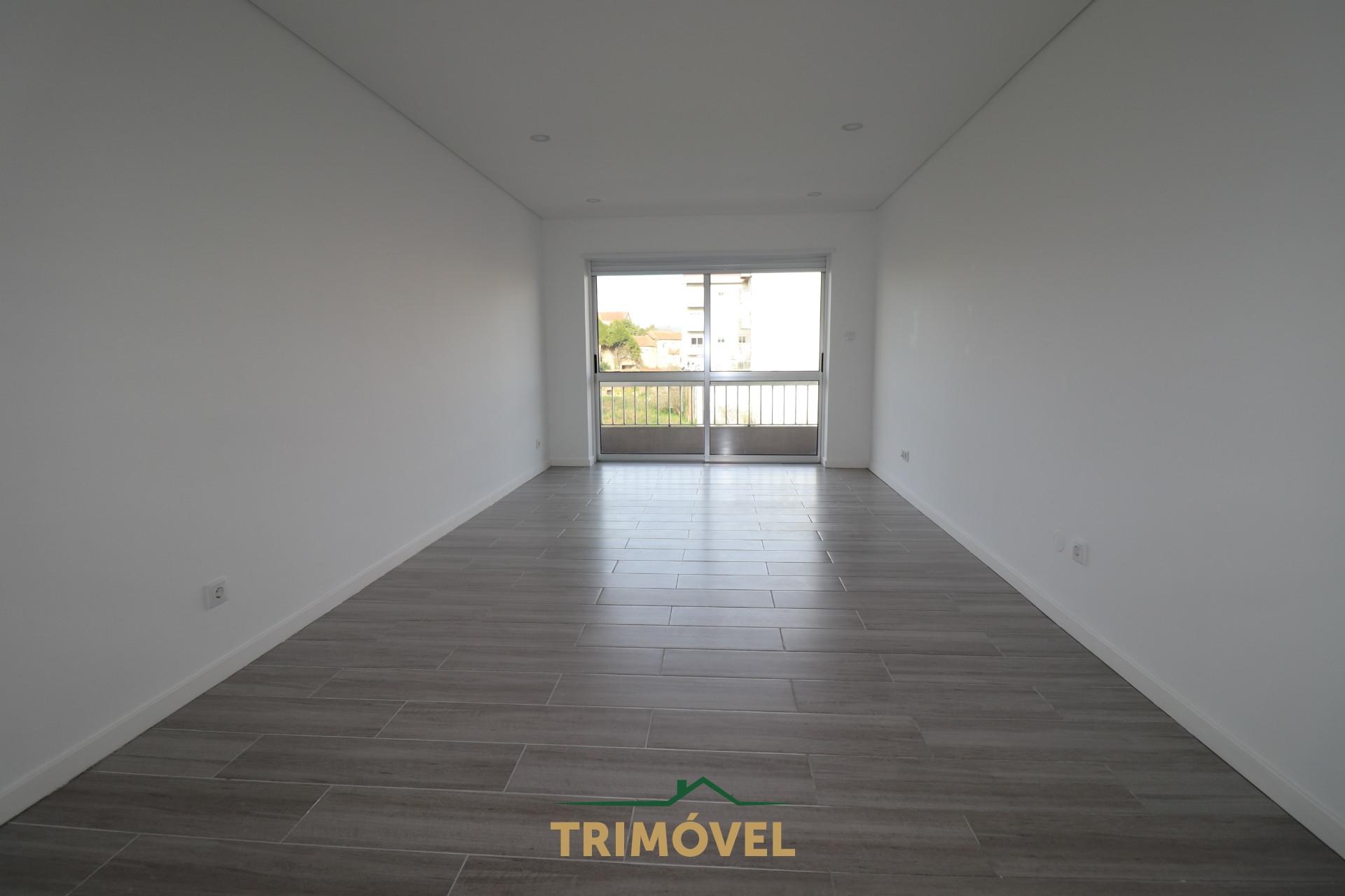 Apartamento T3 Venda em São João da Madeira,São João da Madeira