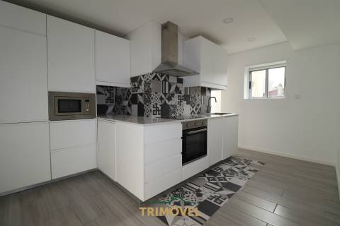 Apartamento T3 Venda em São João da Madeira,São João da Madeira