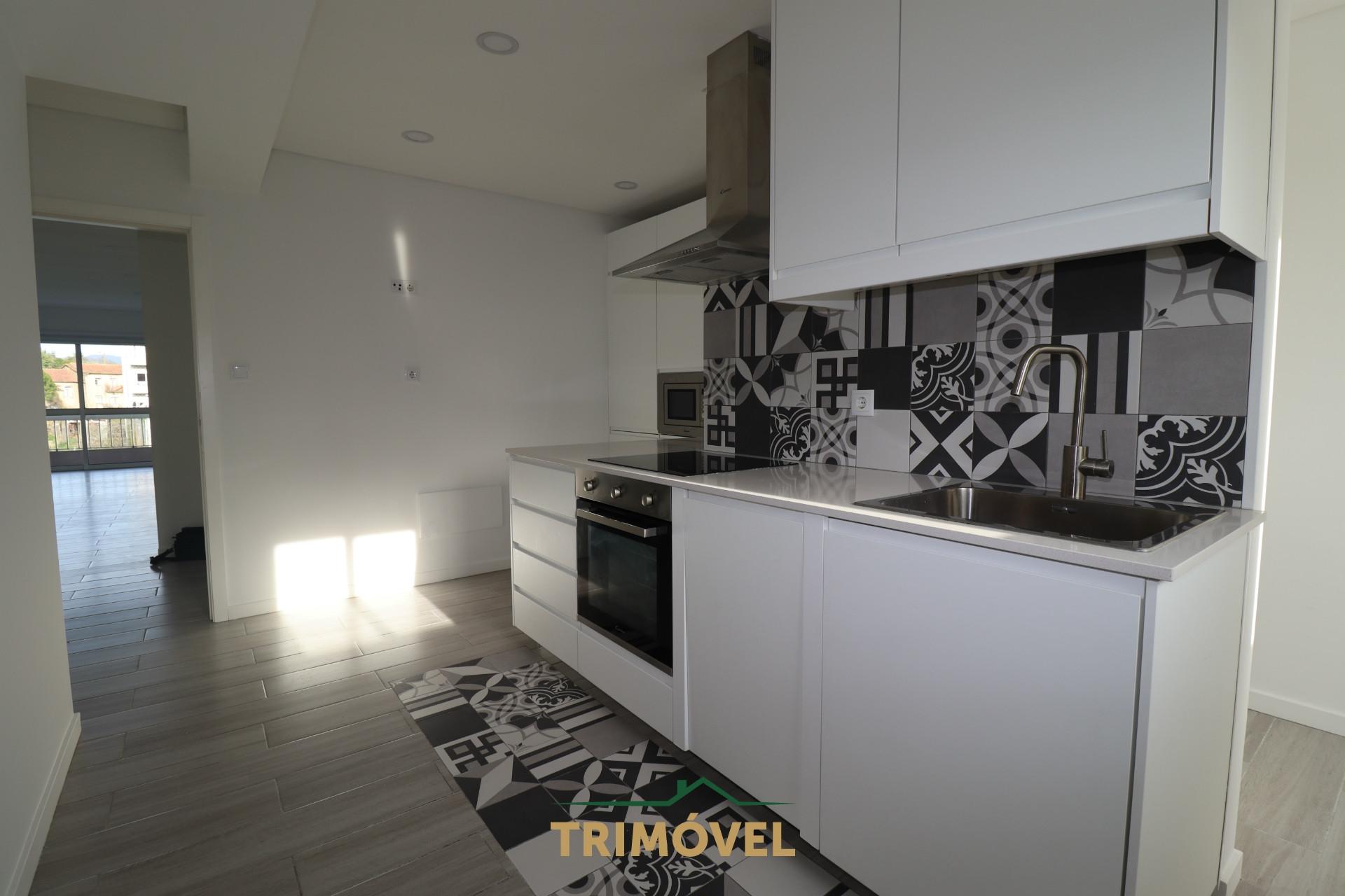 Apartamento T3 Venda em São João da Madeira,São João da Madeira