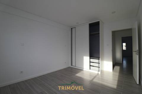 Apartamento T3 Venda em São João da Madeira,São João da Madeira