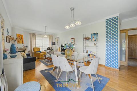 Apartamento T3 com Terraço, São João da Madeira
