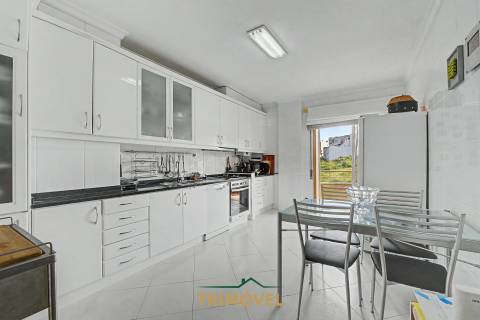 Apartamento T3 com Terraço, São João da Madeira