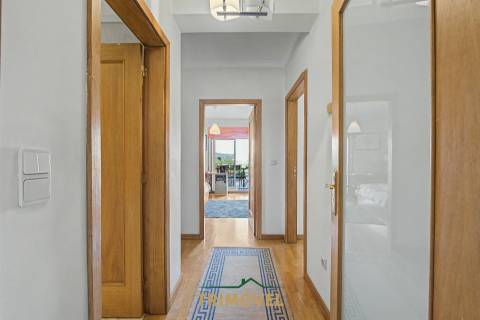 Apartamento T3 com Terraço, São João da Madeira